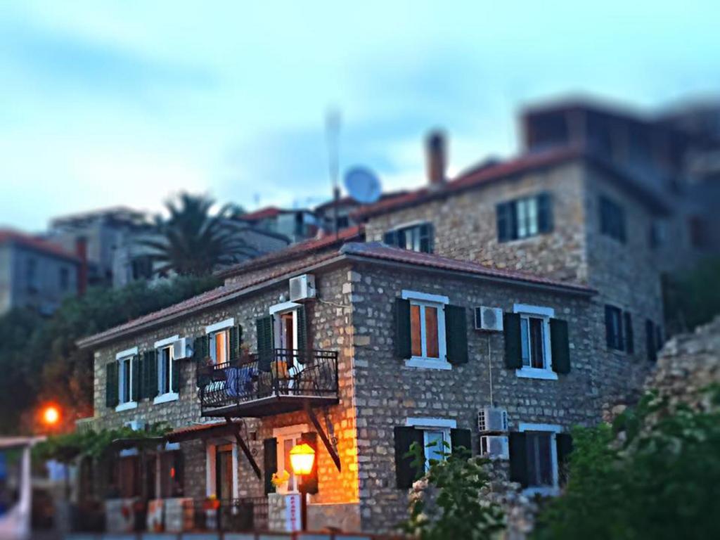 Apartments Zuto Ulcinj Exterior foto