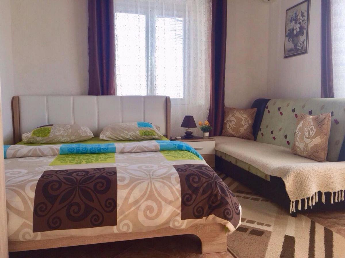Apartments Zuto Ulcinj Exterior foto