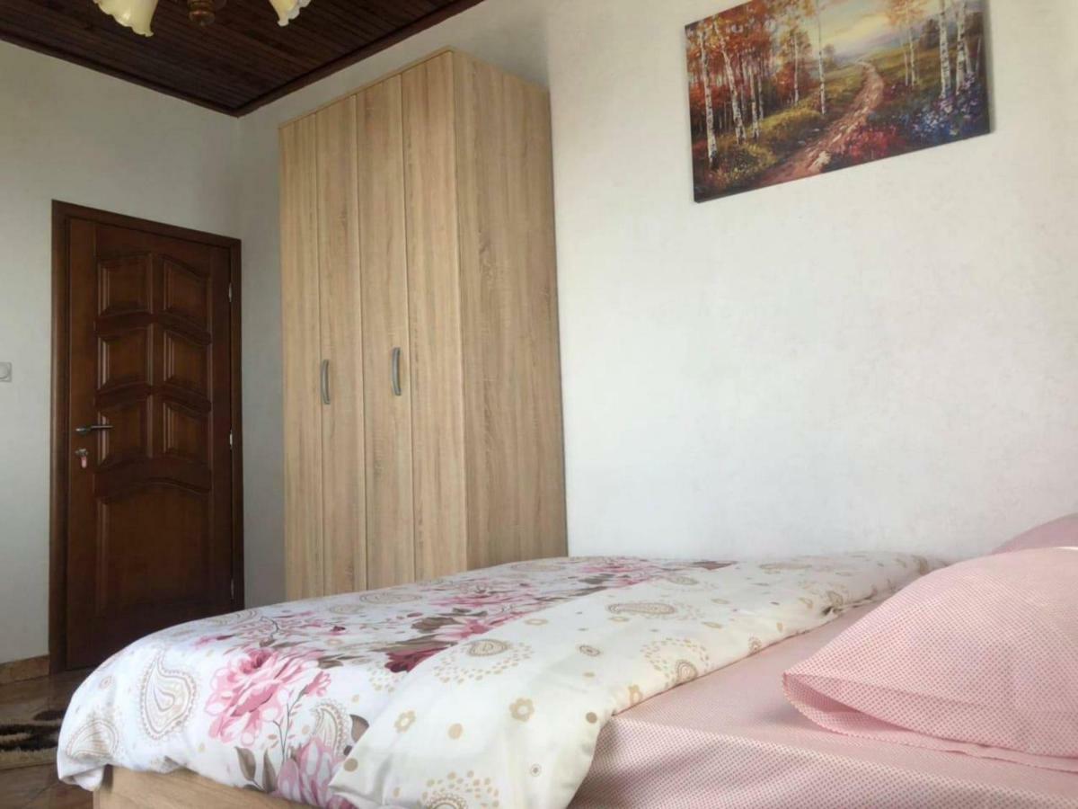 Apartments Zuto Ulcinj Exterior foto